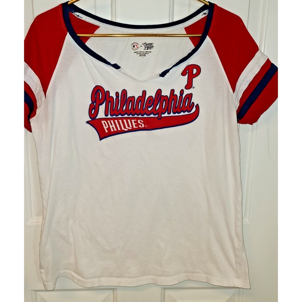 Philadelphia Phillies Women's White V-Neck Ringer T-Shirt Sz Lg Campus Lifestyle